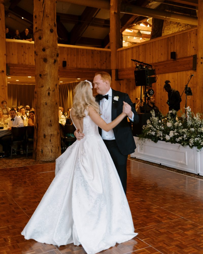 Erin and Carter first dance