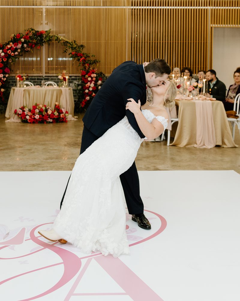 Laura and Andrew first dance dip